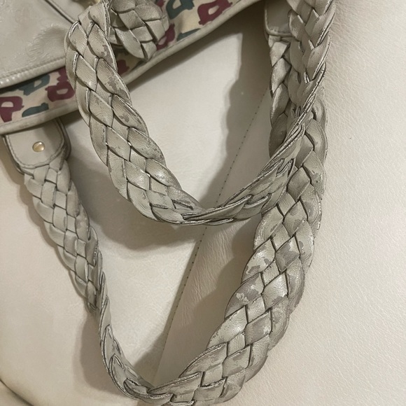 SALE‼️Auth. Gucci large Pelham bag (Guccisima) - Picture 3 of 10